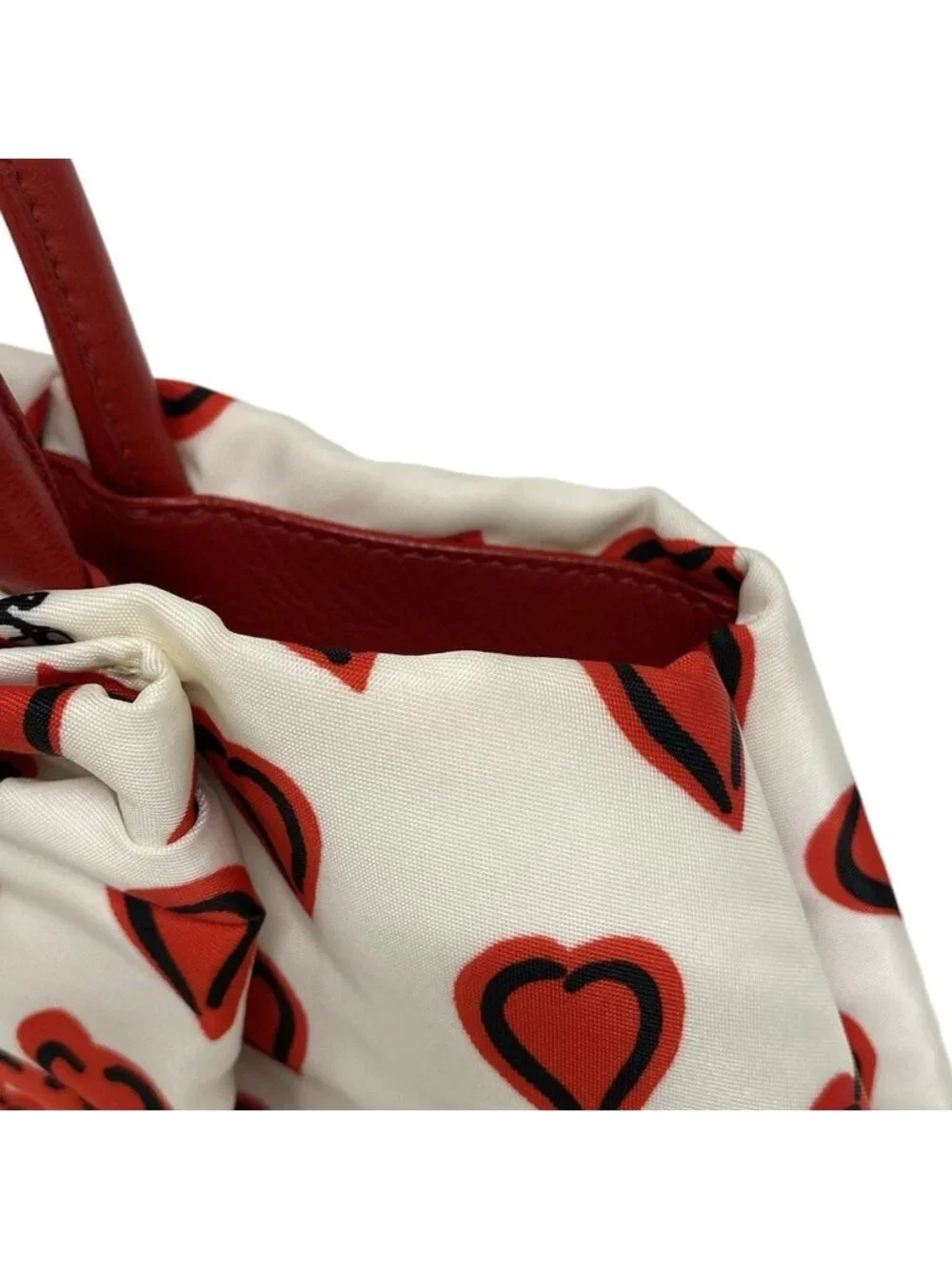 Prada Tote Ivory Red Black Heart Pattern Ribbon Leather - Picture 15 of 15